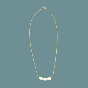 Gold Chain Necklace with Pearl Accents – Dainty & Elegant